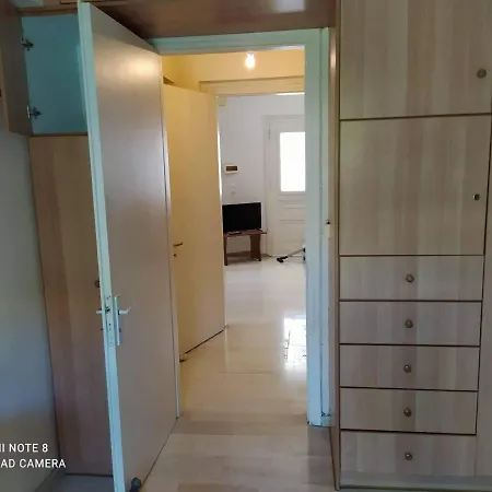 νtinas House B Ferienhaus *